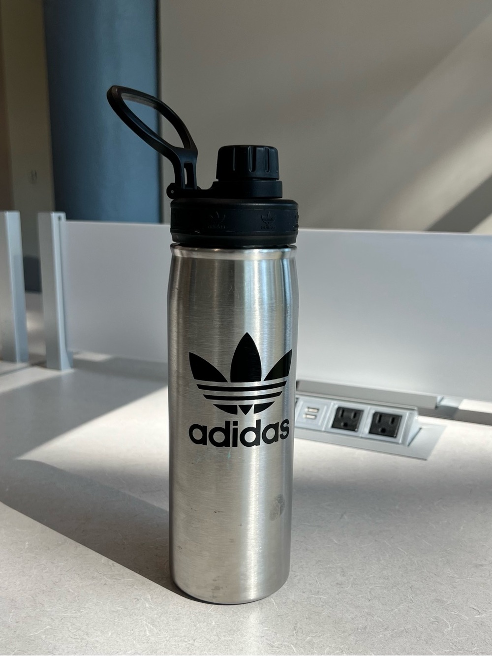 Adidas Stainless Steel 18/8 Water Botter Bottle Black 20oz Double Wall